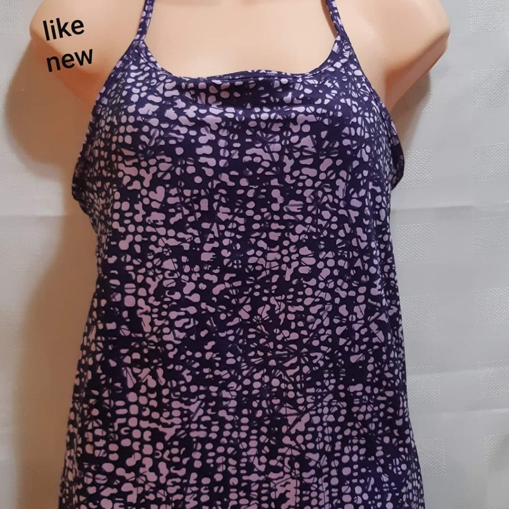 MEDIUM CHAMPION ATHLETIC TOP
